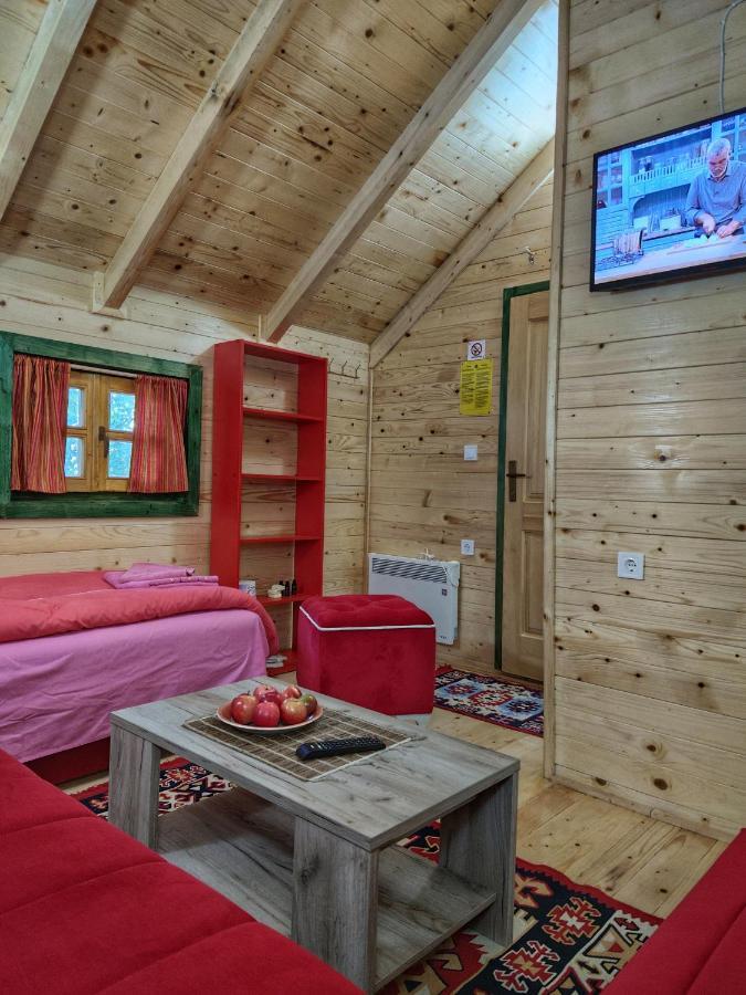 Kozak Apartments & Restaurant مويكوفاتش المظهر الخارجي الصورة