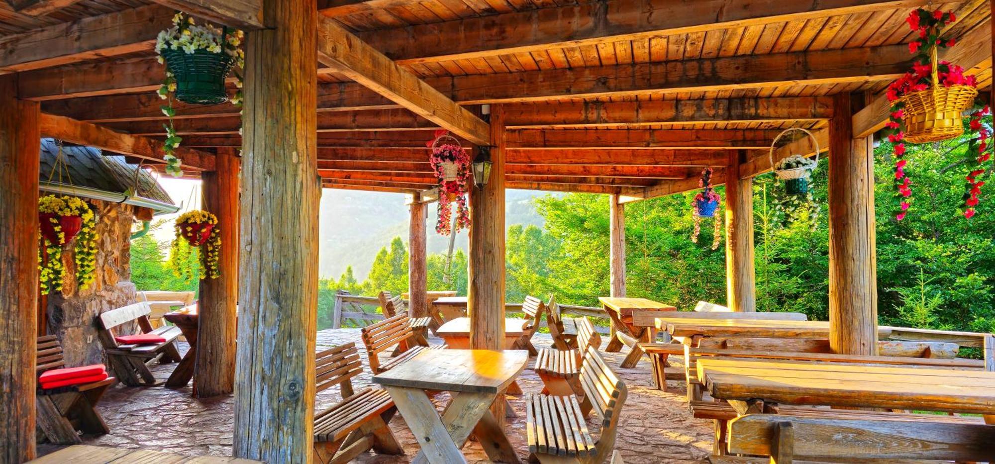 Kozak Apartments & Restaurant مويكوفاتش المظهر الخارجي الصورة